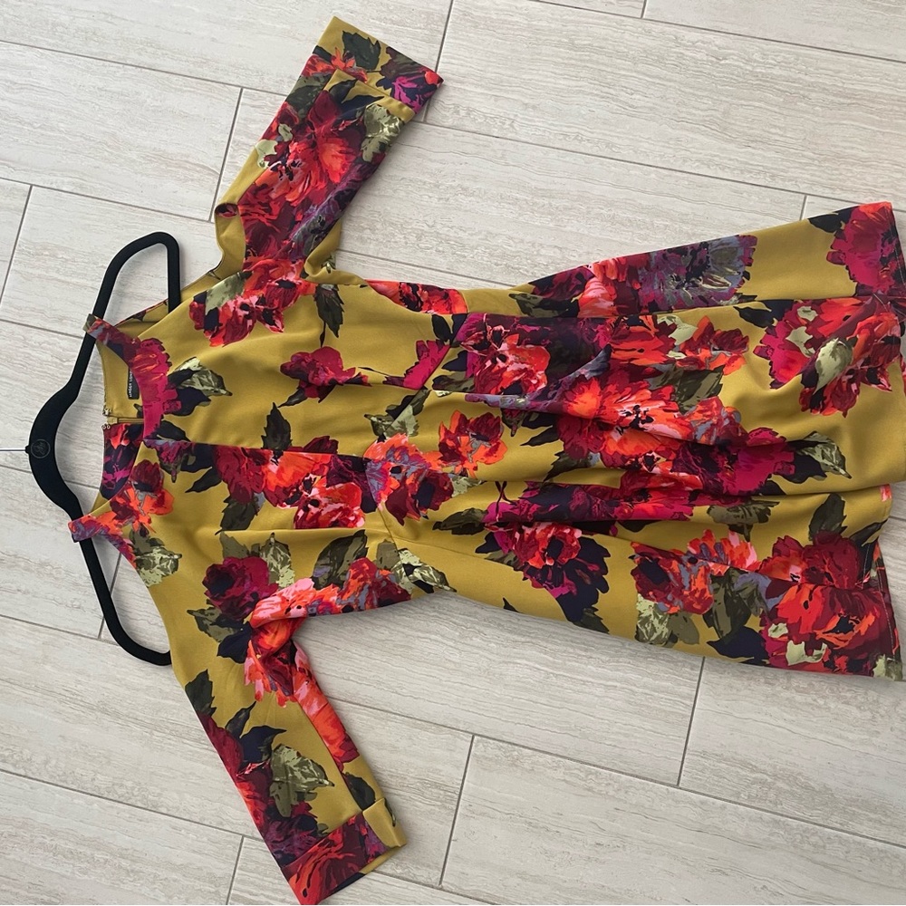 Floral pattern shoulderless maggy London dress